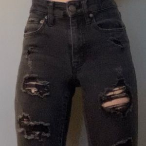 Aeropostale 000 high-rise black ripped jeggings short
